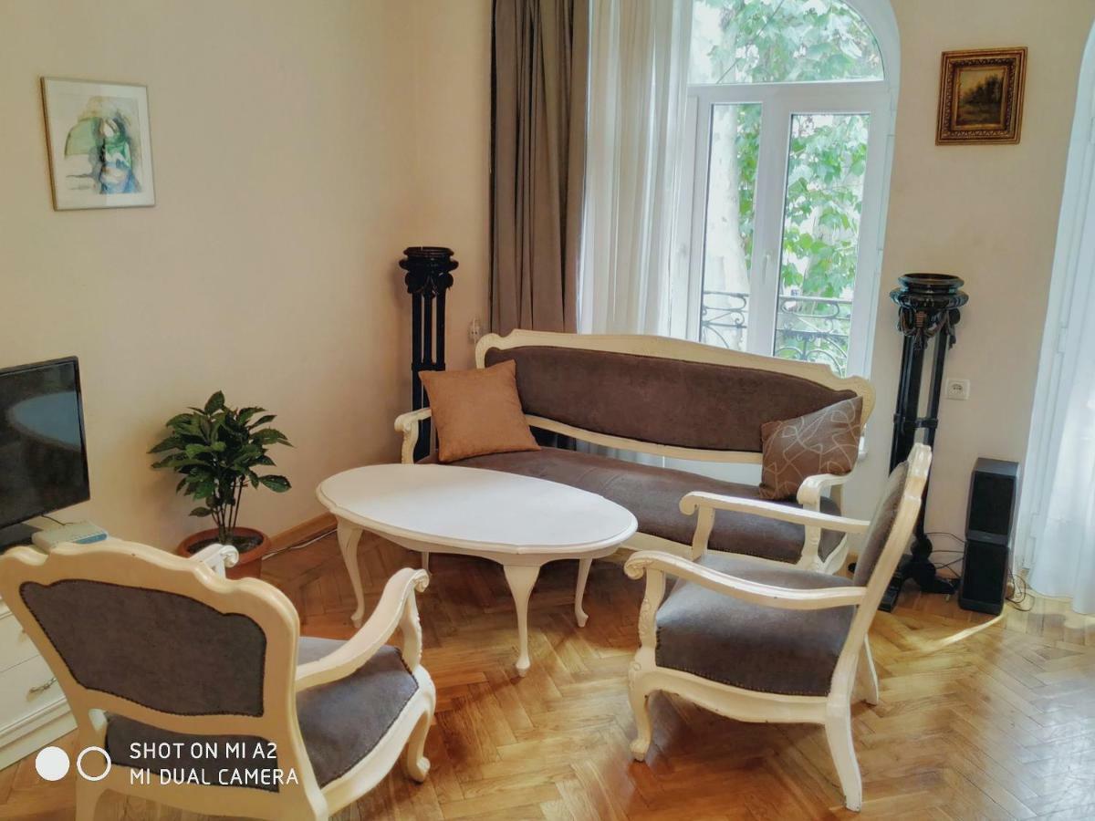 Tbilisi Center Apartment With Terrace المظهر الخارجي الصورة